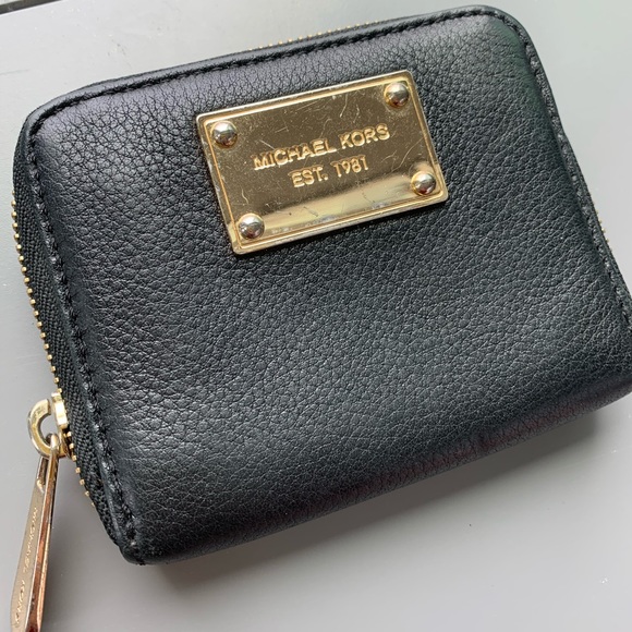 Michael Kors Wallet (Black and Gold) - Picture 3 of 3
